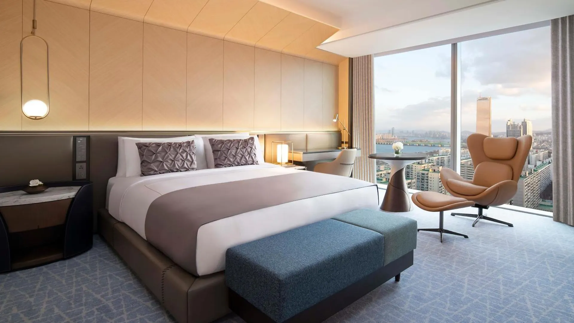 Fairmont Ambassador Seoul Hotel