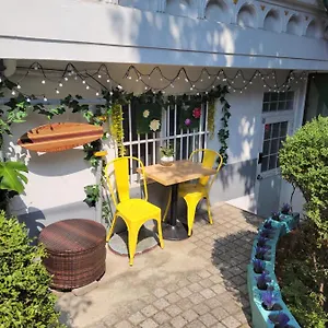 Newly Renovated Hidden Gem #2 Villa